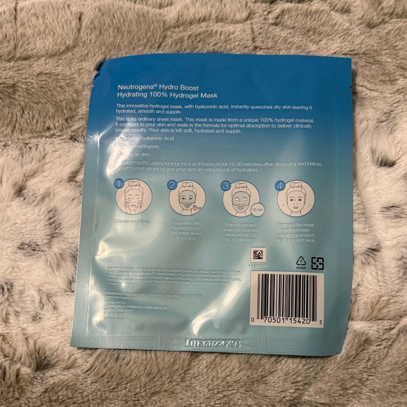 Facial Mask Bundle-2 Neutrogena Hydro Boost Mask-3 Celavi Simple Beauty Masks - Picture 2 of 8